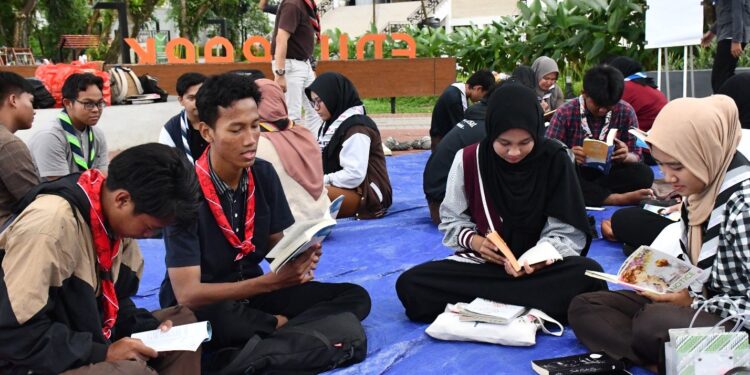 Pramuka Membaca: Gerakan Literasi dari Samarinda, Pramuka Kaltim Gaungkan Cinta Buku dan Kolaborasi Komunitas