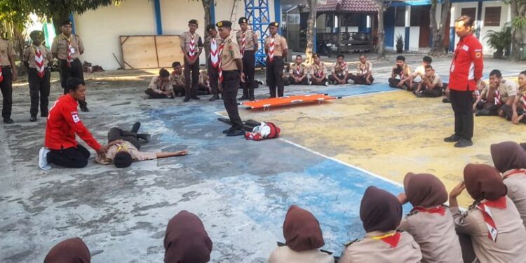 Siapkan Generasi Tangguh, Kwarcab Grobogan Gelar Pelatihan Pramuka Peduli