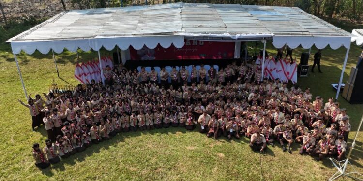 Ketua Kwarcab Karanganyar Menutup Raimuna Cabang 2025