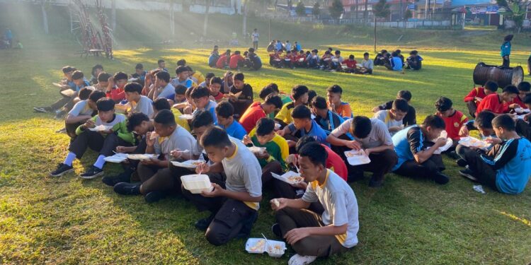 210 Siswa Baru SMK YPLP Perwira 2 Purbalingga Ikuti Penerimaan Tamu Ambalan