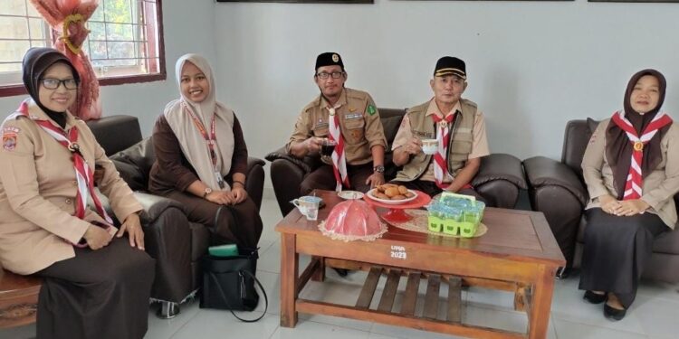 Pastikan Keaktifan Anggota Muda dan Gudep, Kwarran Patimpeng Bangun Sinergi dan Kunjungi Gugusdepan