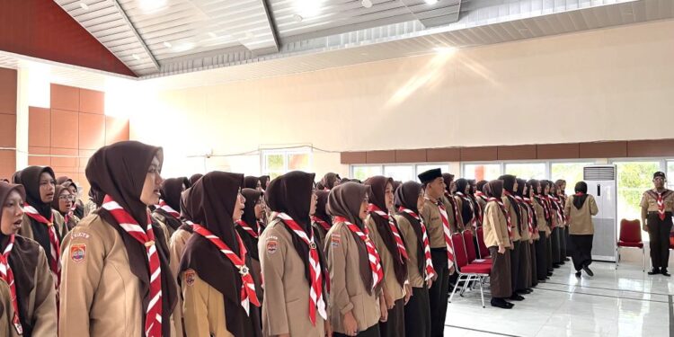 Kursus Pembina Pramuka Mahir Tingkat Dasar Golongan Penggalang PGSD Bone FIP UNM Di Buka Secara Resmi
