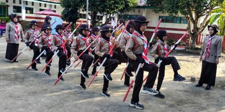 Siap Menginspirasi dan Meriahkan Hari Pramuka ke-64, SDN 260 Masago Gelar Latihan Intensif