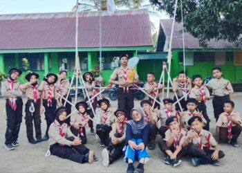 Sangga Kerja DKR Patimpeng: Asah Kemampuan dan Kreativitas Penggalang MI Ar-Rahmah Galung Lampe