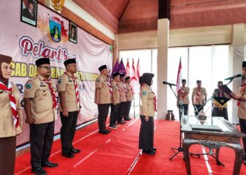 Lantik Wali Kota Sebagai Kamabicab, Kakwarda Jatim Dorong Sinergi Pramuka dan Pemkot Mojokerto