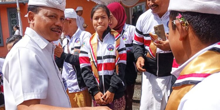 Sekda Bali Dewa Indra Lepas Kontingen Pramuka Berkebutuhan Khusus Menuju Cibubur