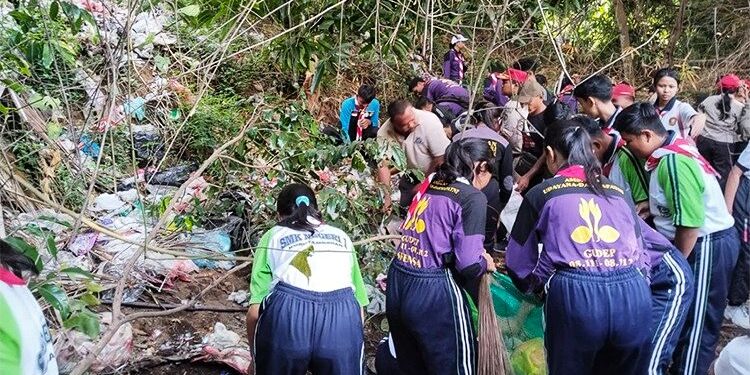 Pandu Kachhara Yudha, Bersih-Bersih Sampah Plastik Pramuka Buleleng