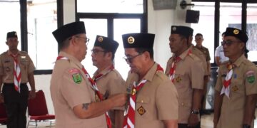 Kak Sebastianus Darwis Lantik Jajaran Kwartir Cabang Bengkayang Masa Bakti 2023 – 2028