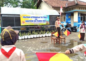 Calon Pramuka Garuda SDN 4 Purwanegera Unjuk Keterampilan Pramuka