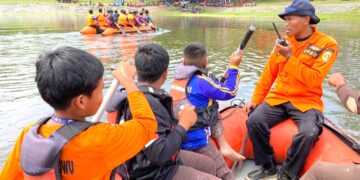 Grobogan Rawan Banjir, Peserta Jamcab Xi Dibekali Teknik Perahu Karet
