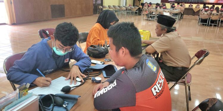 Peringati Hari Pramuka Ke 64, Kwarcab Banyumas Gelar Donor Darah