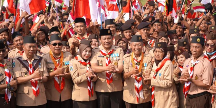 Bupati Sidoarjo Pimpin Upacara Hari Pramuka ke-64 Tahun 2025 dan Buka Jambore Cabang Sidoarjo Dengan Sangat Meriah