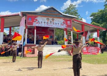 Parade Semaphore Pramuka Patimpeng: Lebih dari Sekedar Isyarat, Membangun Kekompakan dan Kreativitas