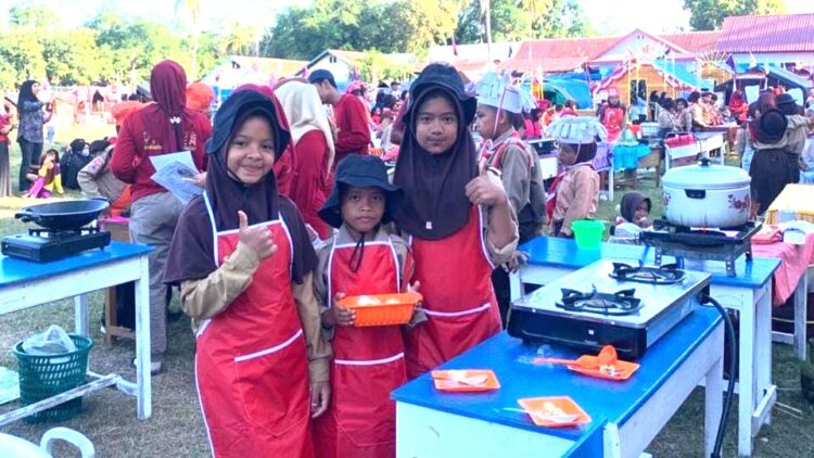 Lezat & Kreatif! Pramuka MI Arrahman Pajekko Tunjukkan Aksi di Lomba Kue Tradisional GALAKSI 2025