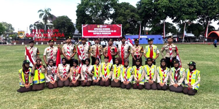 Sukoharjo Penuhi Langit Merah Putih, Bupati Etik Suryani Pimpin Khidmat Upacara HUT ke-80 RI