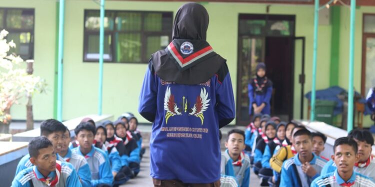 Siapkan Generasi Hebat, Pramuka MAN 4 Kediri Selenggarakan Gladi Tangguh