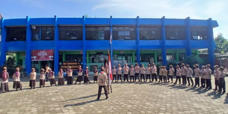 PERSARI SDN 4 Purwanegara Mewarnai Rangkaian Peringatan Hari Pramuka ke-64