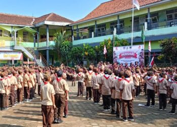 250 Anggota Perindukan MI Ma’arif NU 1 Dawuhan Wetan Antusias Ikut Kegiatan PERSARI