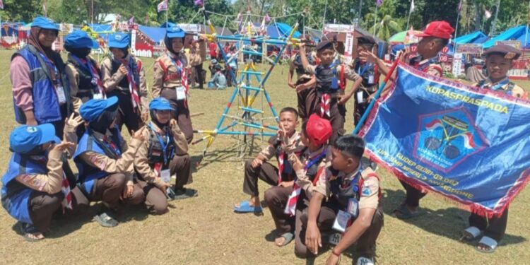 Kopaspraspada SMP Negeri 2 Awangpone raih Juara Umum “Kelopak” 2025