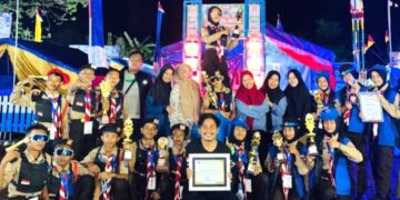 Kopaspraspada SMP Negeri 2 Awangpone raih Juara Umum “Kelopak” 2025