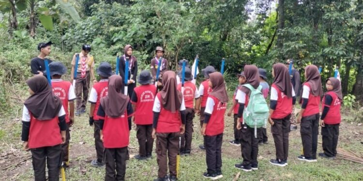 Mengukir Jejak Penjelajahan di Alam Patimpeng: Ajang Pembuktian Diri Pramuka Penggalang