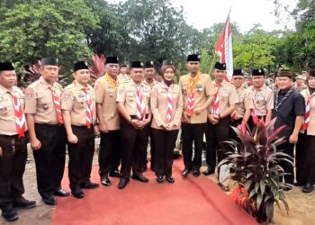 Wagub Jihan Hadiri Ziarah dan Penganugerahan Tokoh Gerakan Pramuka kepada Kak Mursyid Arsyad