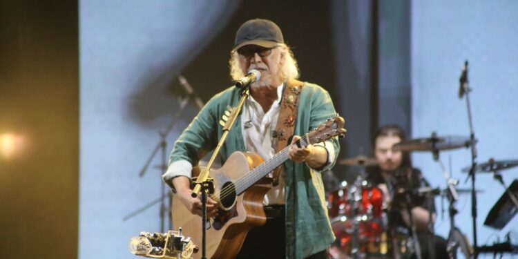 Iwan Fals Getarkan Ribuan Peserta World Muslim Scout Jamboree 2025