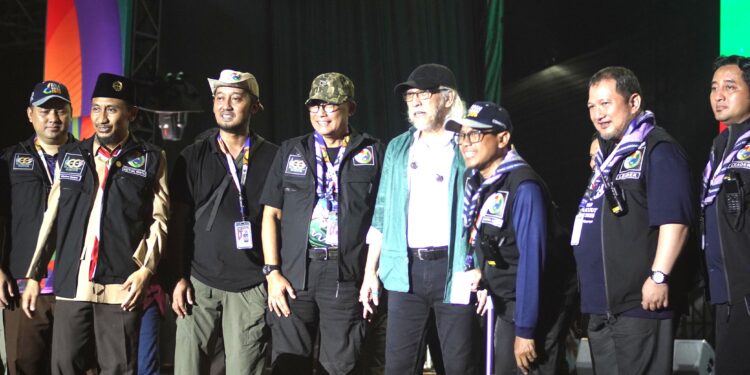Iwan Fals Getarkan Ribuan Peserta World Muslim Scout Jamboree 2025