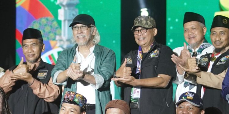 Iwan Fals Getarkan Ribuan Peserta World Muslim Scout Jamboree 2025