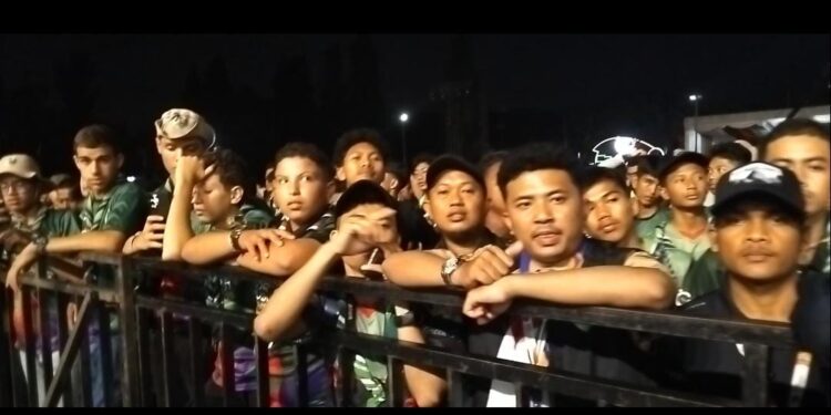 Iwan Fals Getarkan Ribuan Peserta World Muslim Scout Jamboree 2025