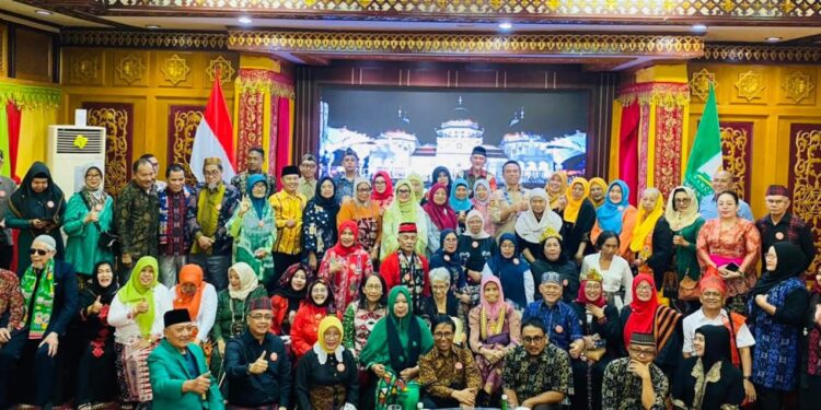 Waka Kwarnas Bidang Binawasa Hadiri Dalam Temu Nasional Purna Aktivis Dewan Kerja di Banda Aceh