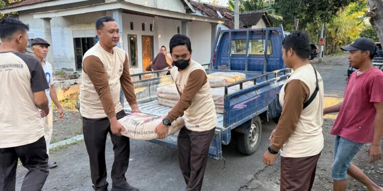 Kwarran Srono Bergerak Cepat: Pramuka Peduli Gempa Banyuwangi Sentuh Korban di Wongsorejo