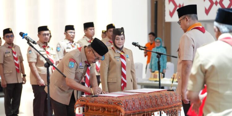 Ketua Kwarnas Budi Waseso Pimpin Pelantikan Pengurus Mabida dan Kwarda Gerakan Pramuka Sulbar Periode 2025-2030