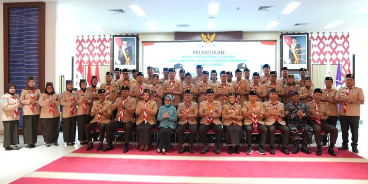 Ketua Kwarnas Budi Waseso Pimpin Pelantikan Pengurus Mabida dan Kwarda Gerakan Pramuka Sulbar Periode 2025-2030