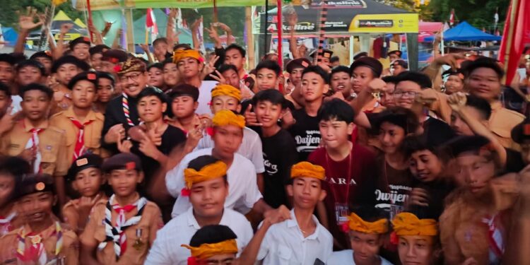 Antusiasme Tinggi! Cok Ace Kunjungi Jambore Cabang Denpasar 2025, Peserta Bangga Bertemu Ka Kwarda Bali