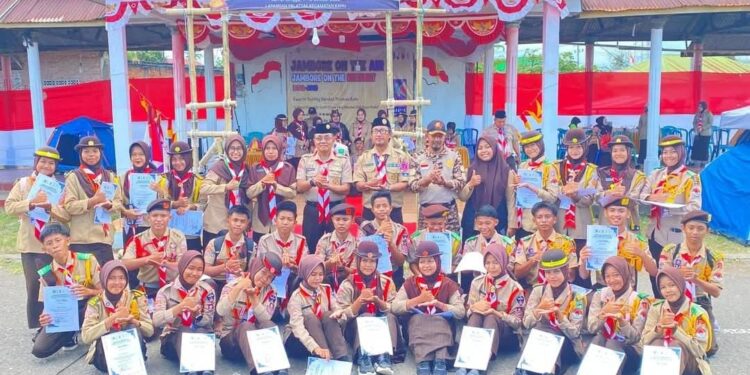 Berkah Radio Amatir dan Digital Internet: Penggalang MTs Ar-Rahmah Patimpeng Jemput Skill dan Rezeki Suci di Panggung Jambore
