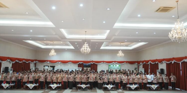 Kwarnas Kukuhkan Mabida, LPK, dan Pengurus Kwarda Riau Masa Bakti 2025–2030