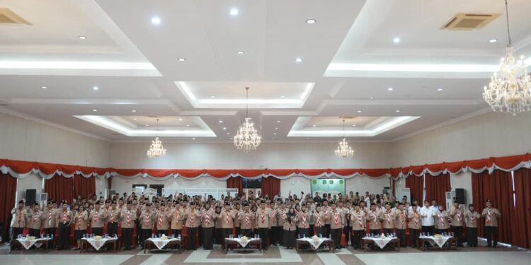 Kwarnas Kukuhkan Mabida, LPK, dan Pengurus Kwarda Riau Masa Bakti 2025–2030