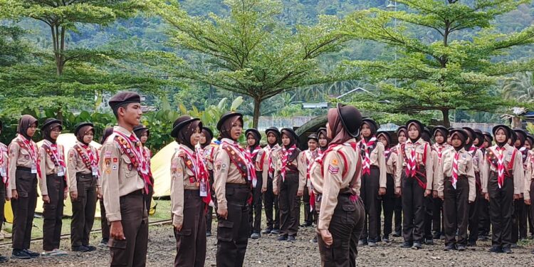 51 Pramuka Penggalang SMP Negeri 1 Bobotsari Ikuti Dianpinru