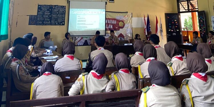 Wujud Estafet Kepemimpinan, SMA Negeri 1 Bukateja Gelar Sertijab Dewan Ambalan