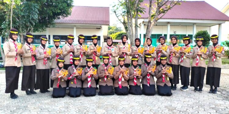 Khidmat dan Inspiratif: 8 Penegak Putri Gudep 17.042 Resmi Sandang Gelar Bantara dalam Dua Sesi Upacara Penuh Makna