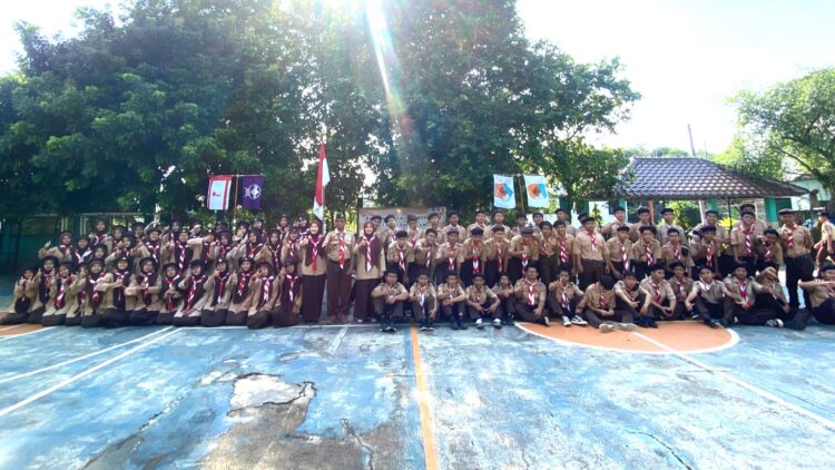 76 Penegak SMK Fatahillah Cileungsi Ikuti Penerimaan Tamu Ambalan 2025