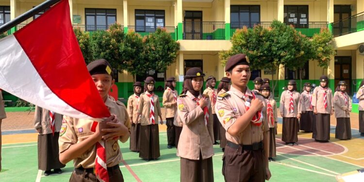 Jadi Tangguh Dan Berkarakter, Pramuka SMK Bina Teknika Cileungsi Lantik Penegak Laksana