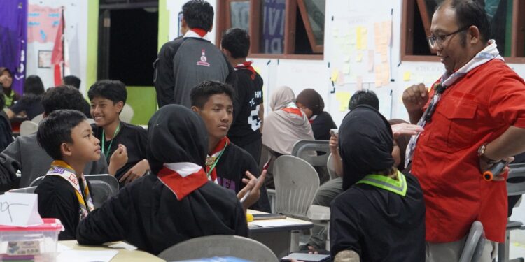 Menjelajahi ‘Indonesia Mini’, 41 Pramuka Salatiga Dalami Toleransi Lewat Young Peace Building Program