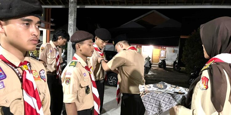 Ketua Kwarran Kertanegara Lantik Pengurus Dewan Kerja Ranting Masa Bakti 2025 – 2027