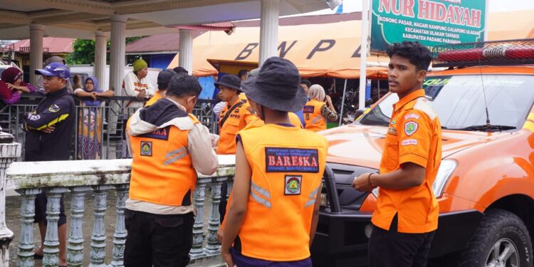 Brigade Rescue Pramuka (BARESKA) Kwarcab Padang Pariaman Gerak Cepat Bantu Warga Terdampak Banjir di Nagari Ulakan