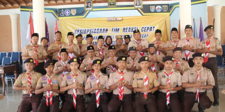 Puluhan Pramuka Cilacap Ikuti Peningkatan Kemampuan Dalam Kesiapsiagaan Tim Reaksi Cepat (TRC) Penanggulangan Bencana Di Kabupaten Cilacap