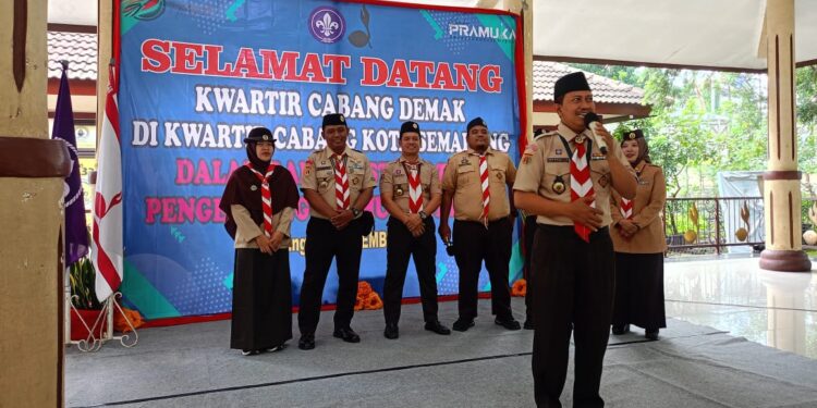 Kwarcab Kota Semarang Menerima Kunjungan Kwarcab Demak Bahas Pramuka Garuda