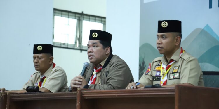 Menguatkan Martabat Guru di Era Perubahan Oleh: M. Mahfullah Pratama Daulay, S.Stp., M.Ap Wakil Ketua Bidang Kepemudaan, Kewanitaan, dan Disabilitas Kwarda Sumut