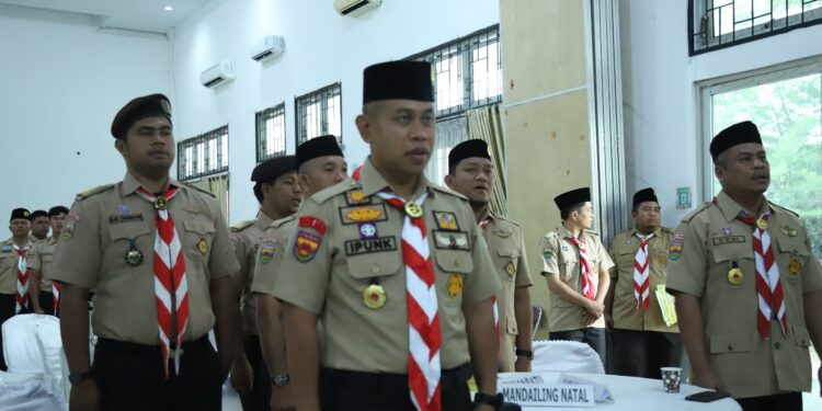 Menguatkan Martabat Guru di Era Perubahan Oleh: M. Mahfullah Pratama Daulay, S.Stp., M.Ap Wakil Ketua Bidang Kepemudaan, Kewanitaan, dan Disabilitas Kwarda Sumut